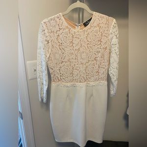 ALMOST NEW- Lulus white lace midi dress